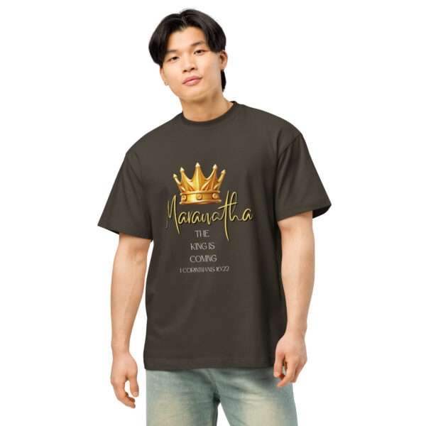 Maranatha The King is Coming – 1 Corinthians 16:22 | Boxy-T-Shirt für Herren – Bild 5