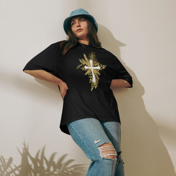 Yeshua – Golden Cross Edition |  Schweres oversized T-Shirt für alle – Bild 2