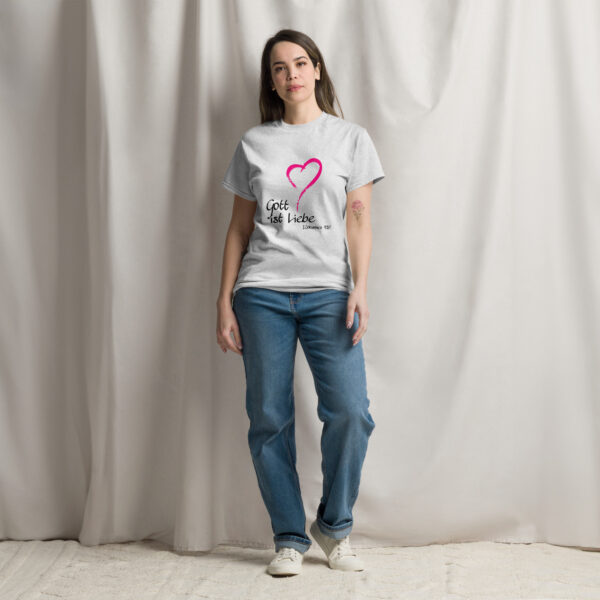 Gott ist Liebe Motiv 1 - T-Shirt für alle – Bild 12