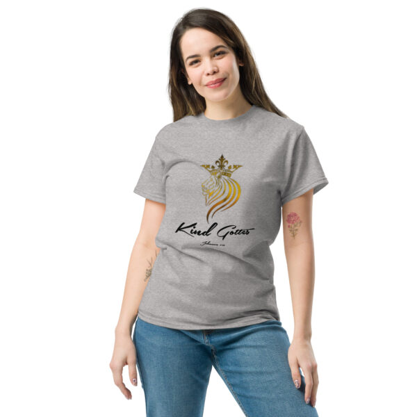 Kind Gottes mit Krone – T-Shirt für alle – Bild 8