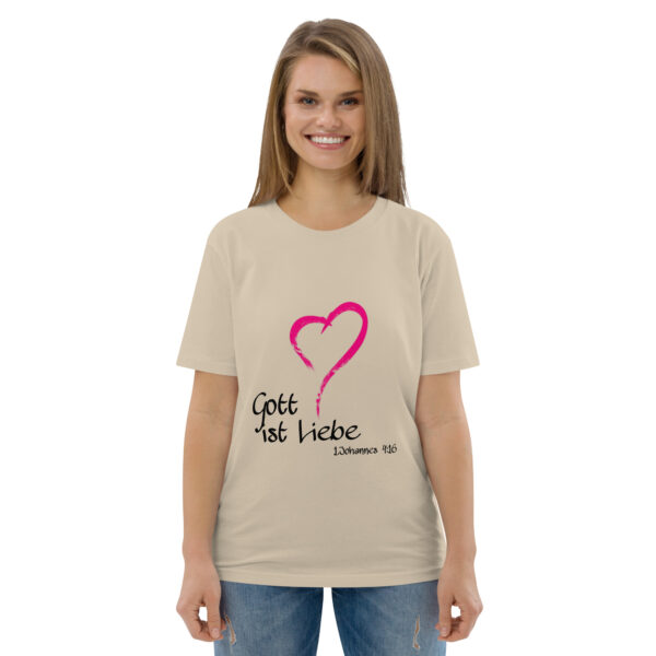 Gott ist Liebe Motiv 1 – Unisex-Bio-Baumwoll-T-Shirt – Bild 6