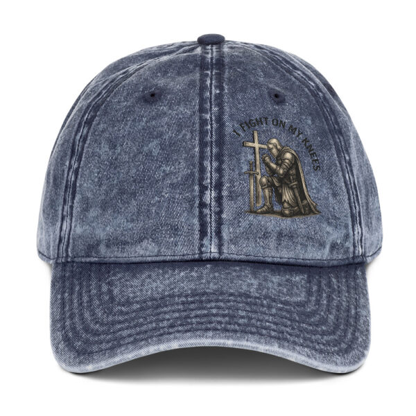 I Fight On My Knees | Vintage Baumwoll Cap – Bild 2
