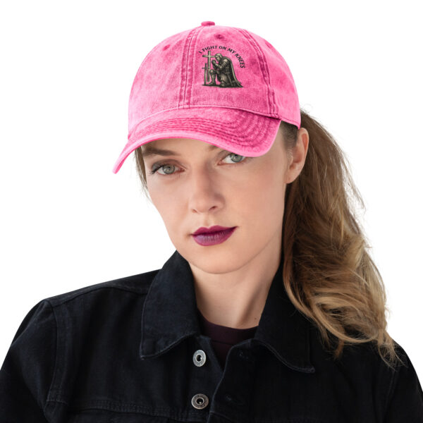 I Fight On My Knees | Vintage Baumwoll Cap – Bild 14