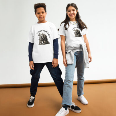 I Fight On My Knees | T-Shirt für Jugendliche