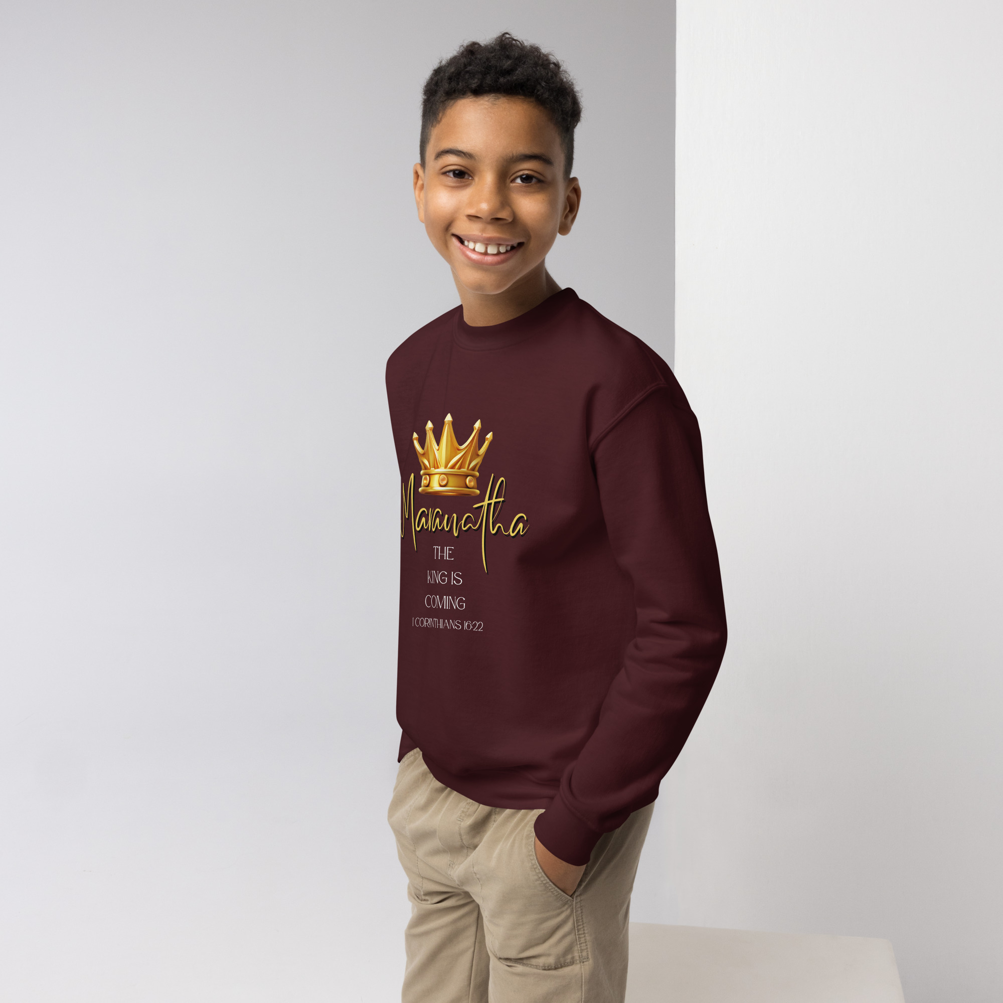Maranatha The King is Coming – 1 Corinthians 16:22 | Sweatshirt mit Rundhalsausschnitt für Jugendliche – Bild 3
